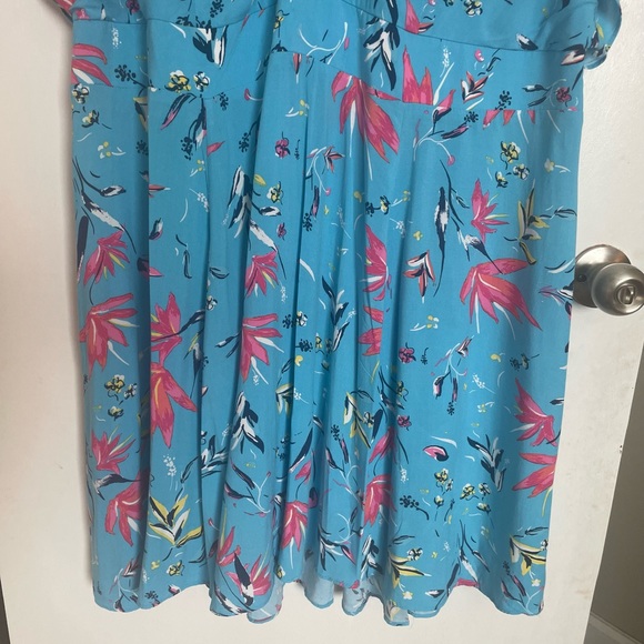 In Every Story Floral A-Line Tie Front Dress - Size 2X - Picture 5 of 13